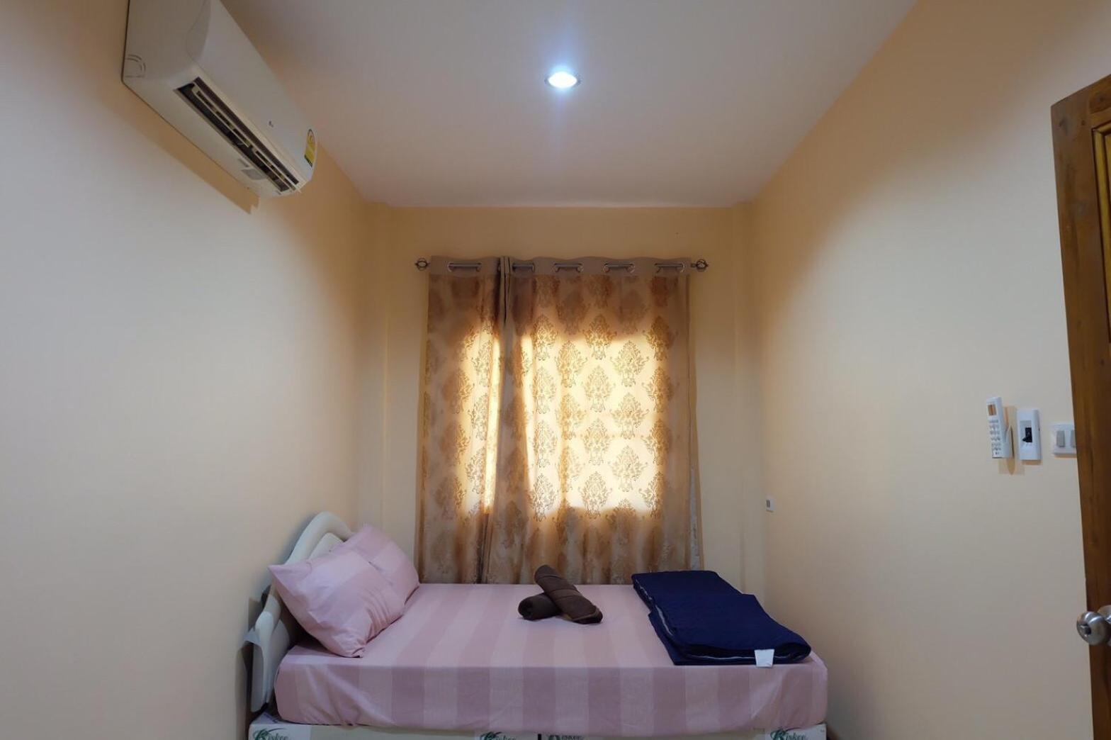 Thippawan Bungalow Koh Sichang Exterior foto
