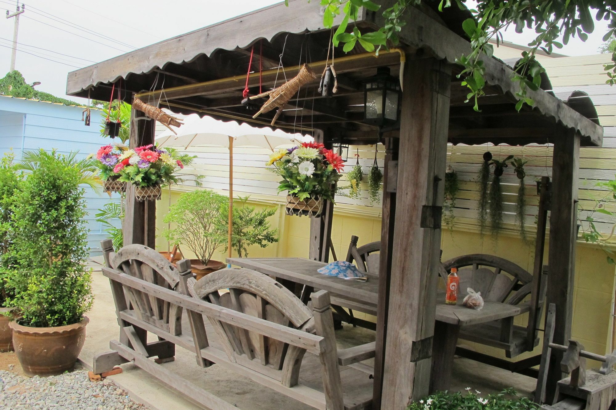 Thippawan Bungalow Koh Sichang Exterior foto