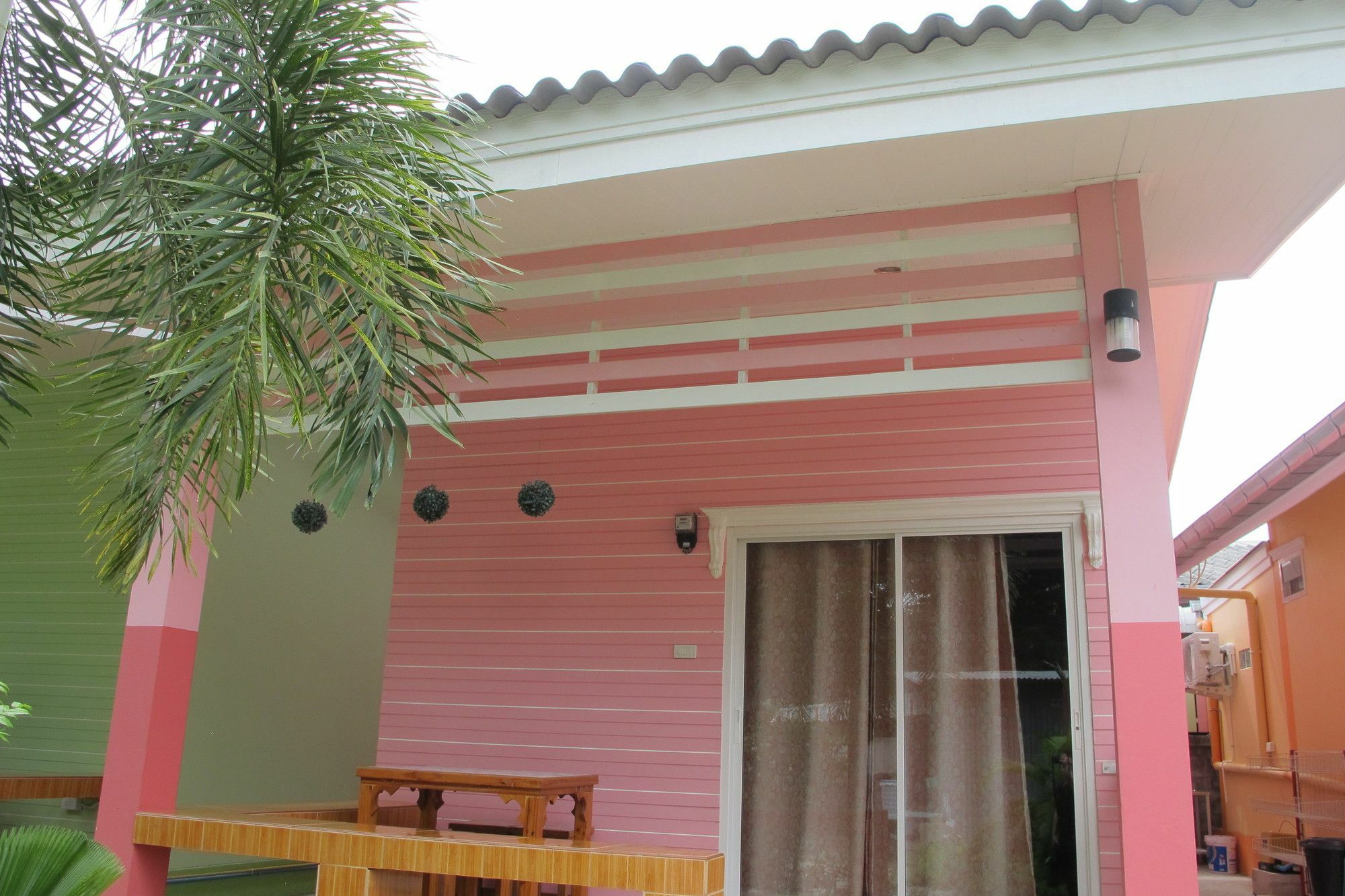 Thippawan Bungalow Koh Sichang Exterior foto