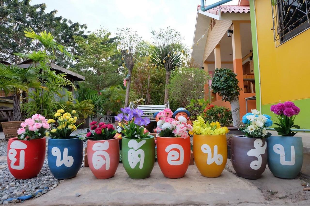 Thippawan Bungalow Koh Sichang Exterior foto