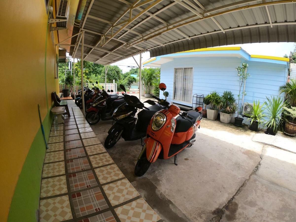 Thippawan Bungalow Koh Sichang Exterior foto